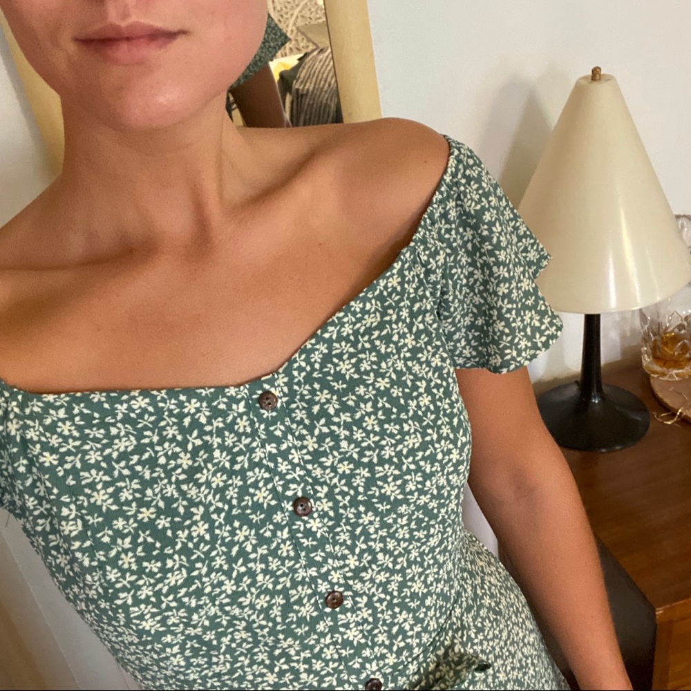 Cute green & white ditsy floral midi dress sz M